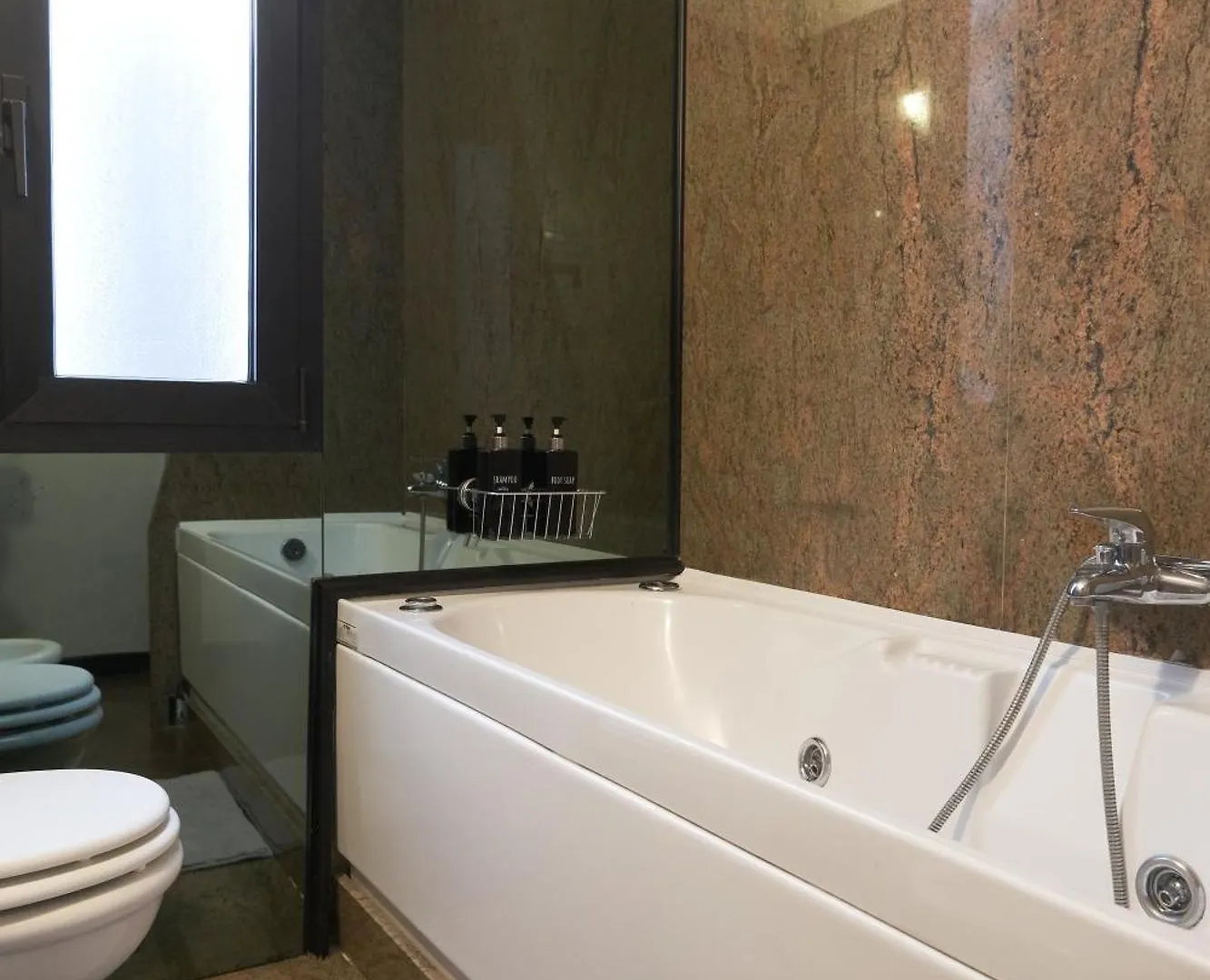 ゲストハウス Apartment Rojange バーリ